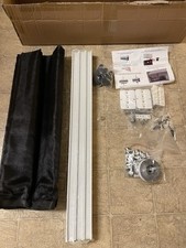 SLIDING PRIVACY SCREEN for